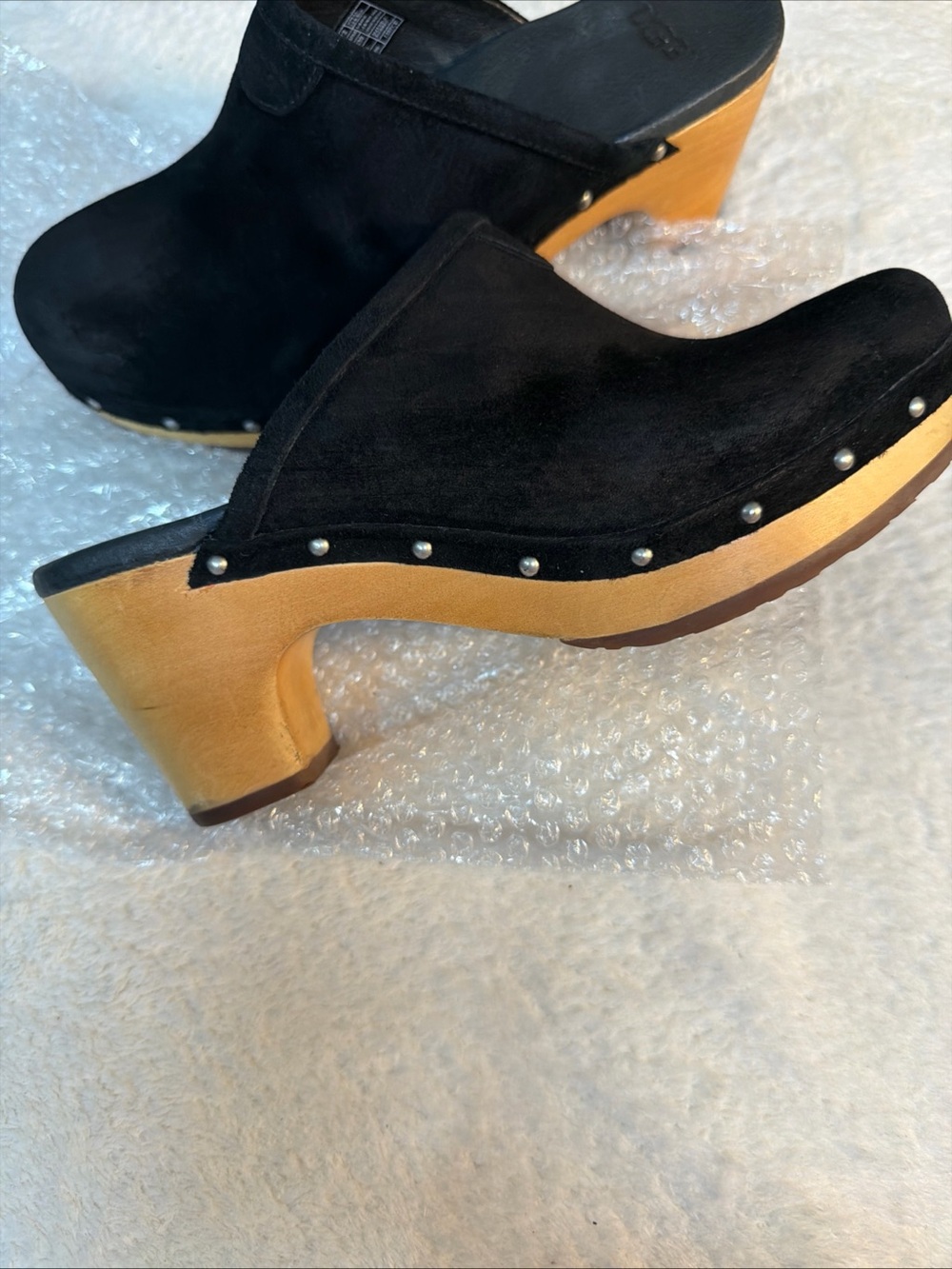 UGG size 6 leather sheepskin Australian Black Suede Studded Clog Heels - Women's